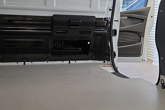 Renault Trafic 10 of 12