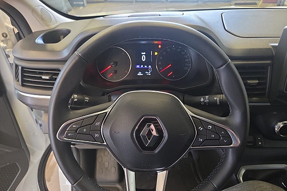 Renault Trafic 5 of 12