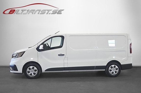 Renault Trafic 2 of 12