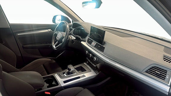 Audi Q5 11 of 19