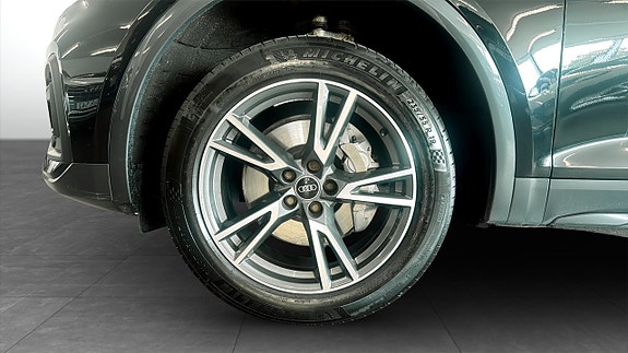 Audi Q5 6 of 19