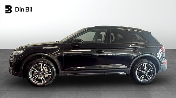 Audi Q5 2 of 5
