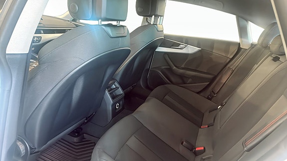 Audi A5 12 of 17