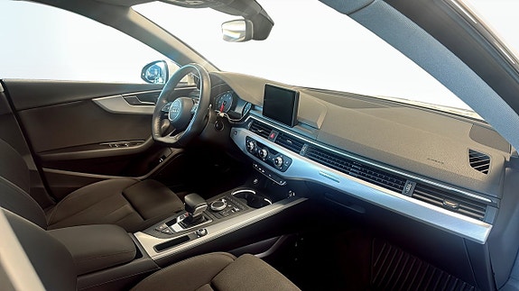Audi A5 11 of 17