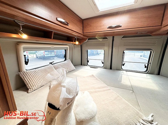 Globecar Campscout Plus / 165hk / Drag 7 of 19