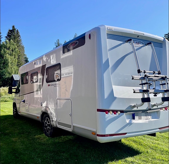 LMC T 711 Cruiser Premium 4 of 17