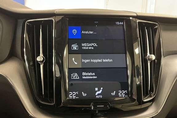Volvo XC60 17 of 29
