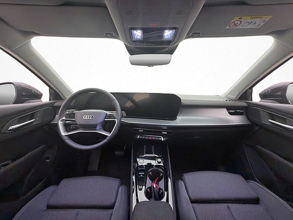 Audi Q3 18 of 30