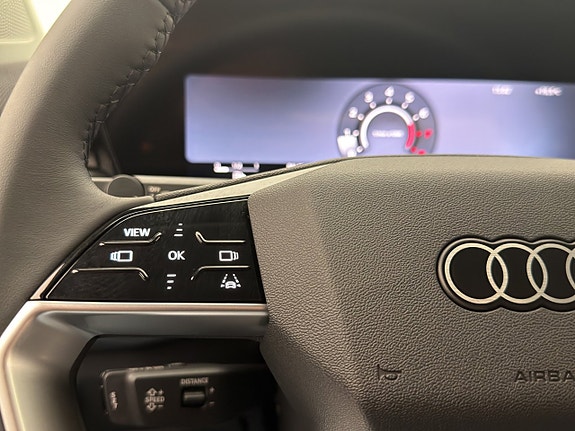 Audi Q3 14 of 30