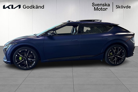 Kia EV6 2 of 5