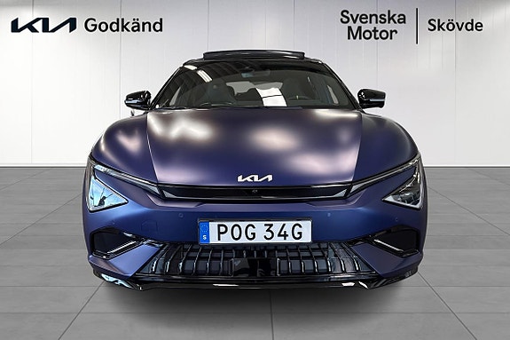 Kia EV6 4 of 5