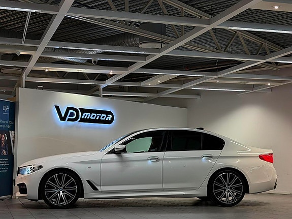 BMW 530d 2 of 5