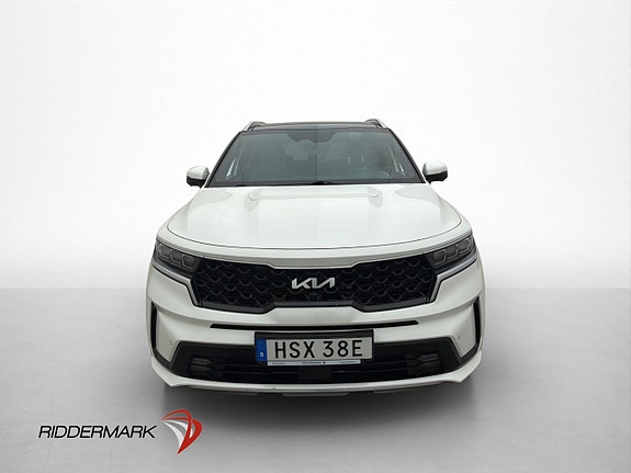 Kia Sorento 2 of 30