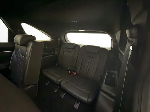 Kia Sorento 19 of 30