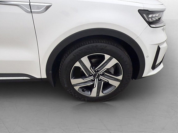 Kia Sorento 10 of 30
