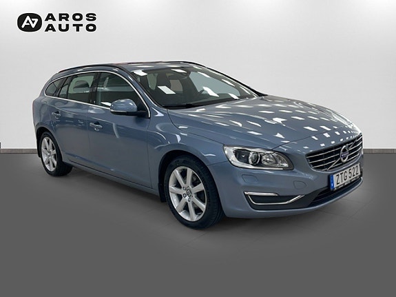 Volvo V60 3 of 5