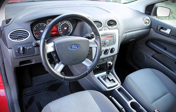 Ford Focus 7 of 10