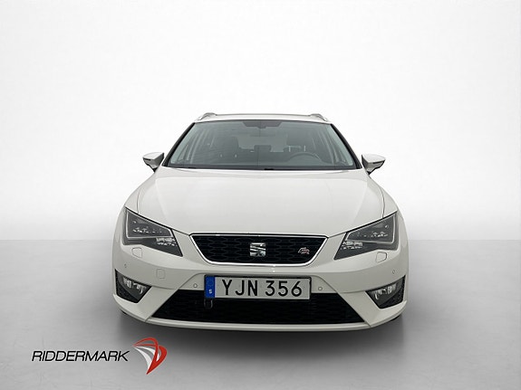 Seat Leon 2 of 5