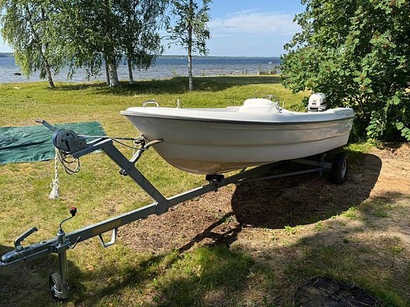 Bella 444R Styrpulpet, 30hk Jonsson ink båtvagn 3 of 5