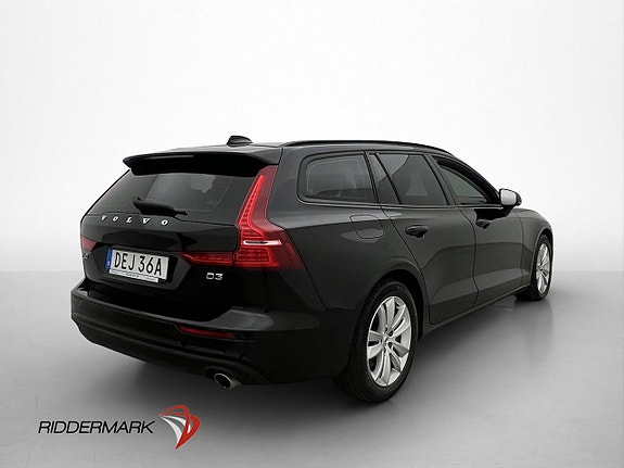 Volvo V60 8 of 30