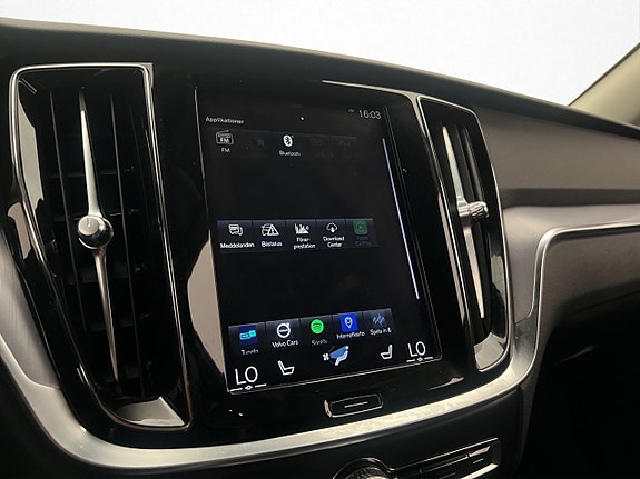 Volvo V60 20 of 30