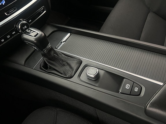 Volvo V60 22 of 30