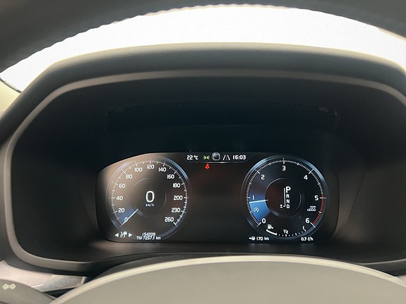Volvo V60 15 of 30