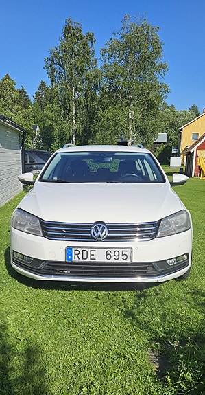 Volkswagen Passat 3 of 5