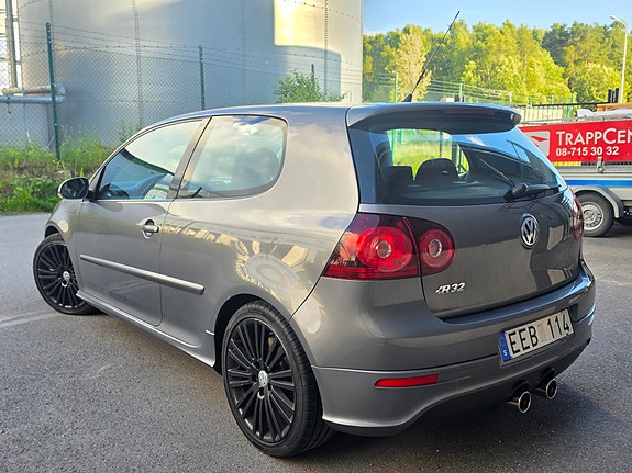 Volkswagen Golf V 3 of 5