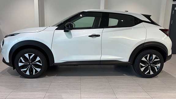 Nissan Juke 3 of 5