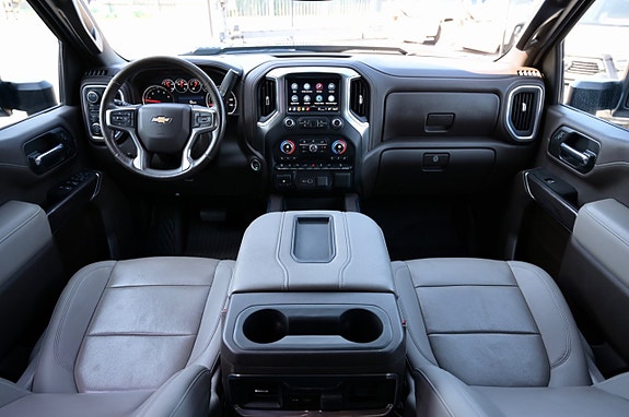 Chevrolet Silverado 2500 15 of 25