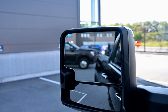 Chevrolet Silverado 2500 25 of 25