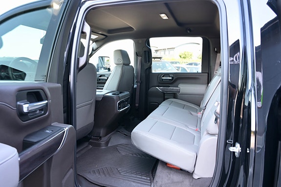 Chevrolet Silverado 2500 10 of 25