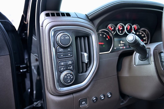 Chevrolet Silverado 2500 20 of 25