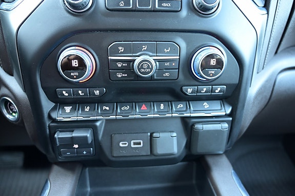 Chevrolet Silverado 2500 22 of 25