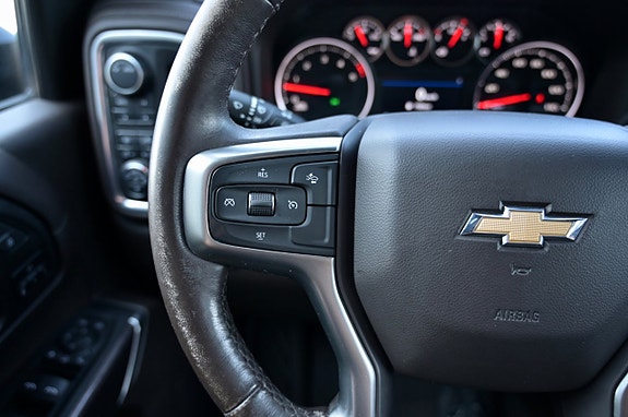 Chevrolet Silverado 2500 21 of 25