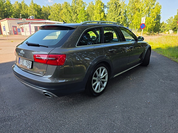 Audi A6 allroad 5 of 11