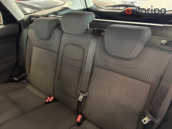 Ford Focus 12 of 13