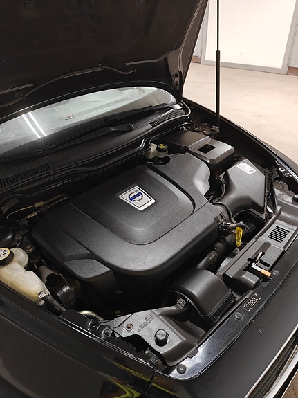 Volvo V50 5 of 9