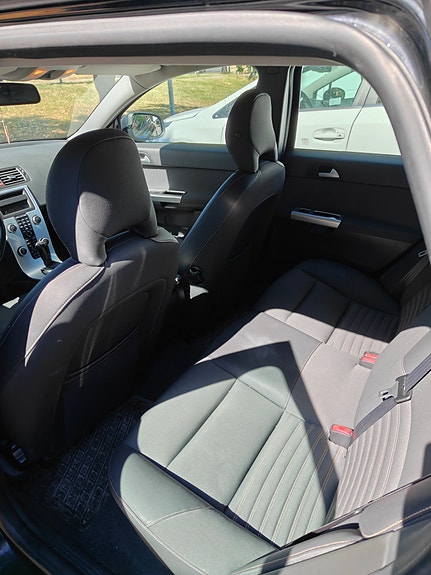Volvo V50 8 of 9