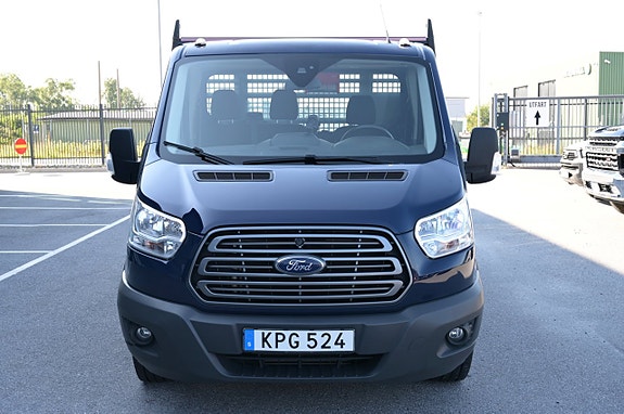 Ford Transit 2 of 5