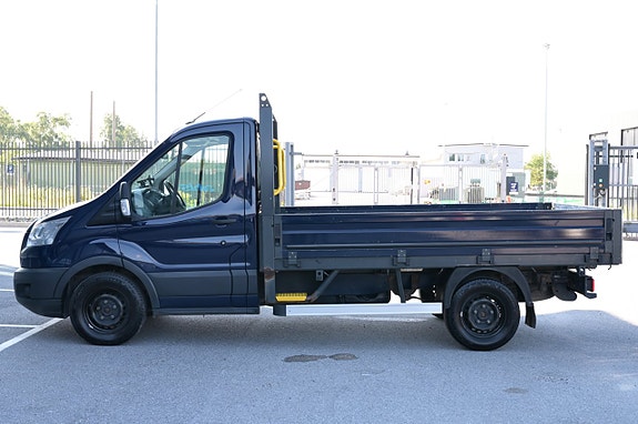 Ford Transit 3 of 5
