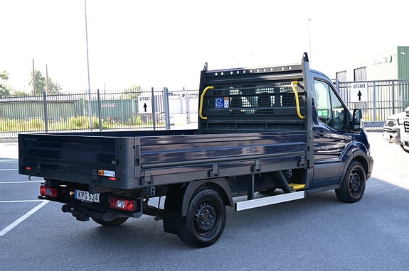 Ford Transit 4 of 5