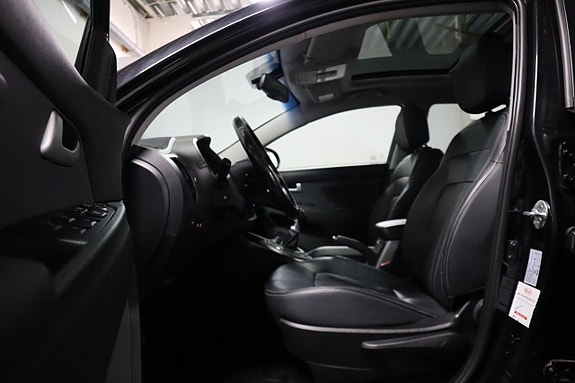 Kia Sportage 10 of 24