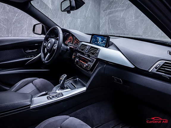 BMW 340i 14 of 28