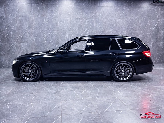 BMW 340i 4 of 5