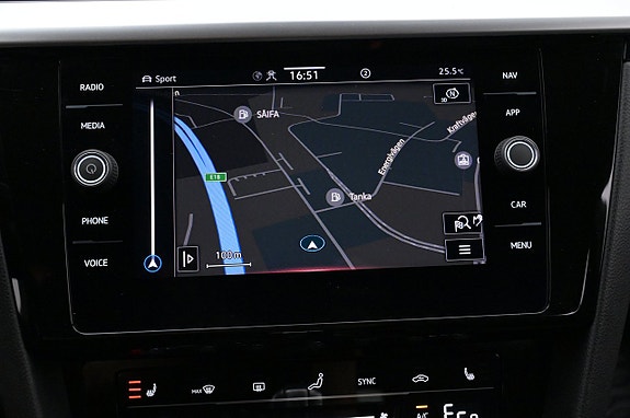 Volkswagen Arteon 13 of 27