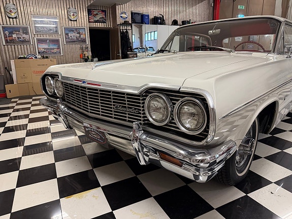 Chevrolet Impala 6 of 21