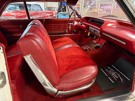 Chevrolet Impala 18 of 21