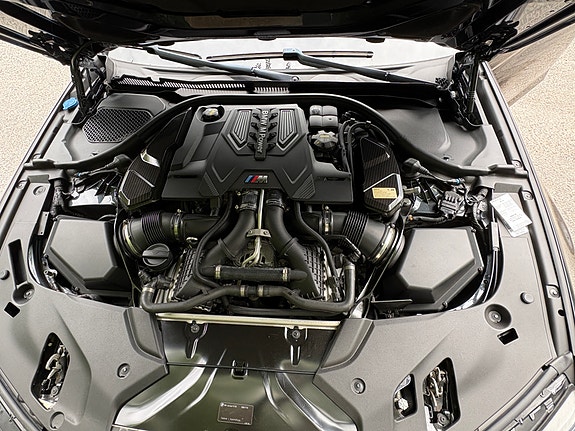 BMW M5 17 of 22